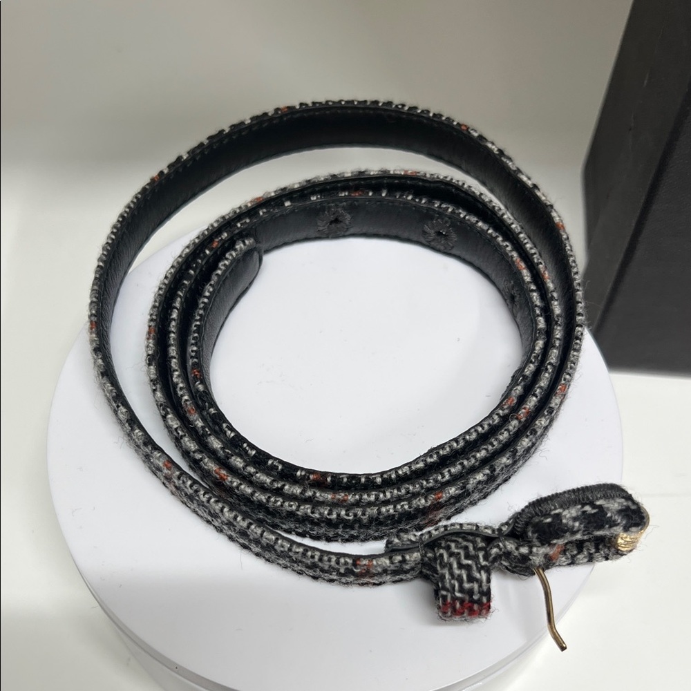 🔥🔥 I Dolce & Gabbana Black Tweed Belt with Gold Buckle box & dust bag - Picture 4 of 7